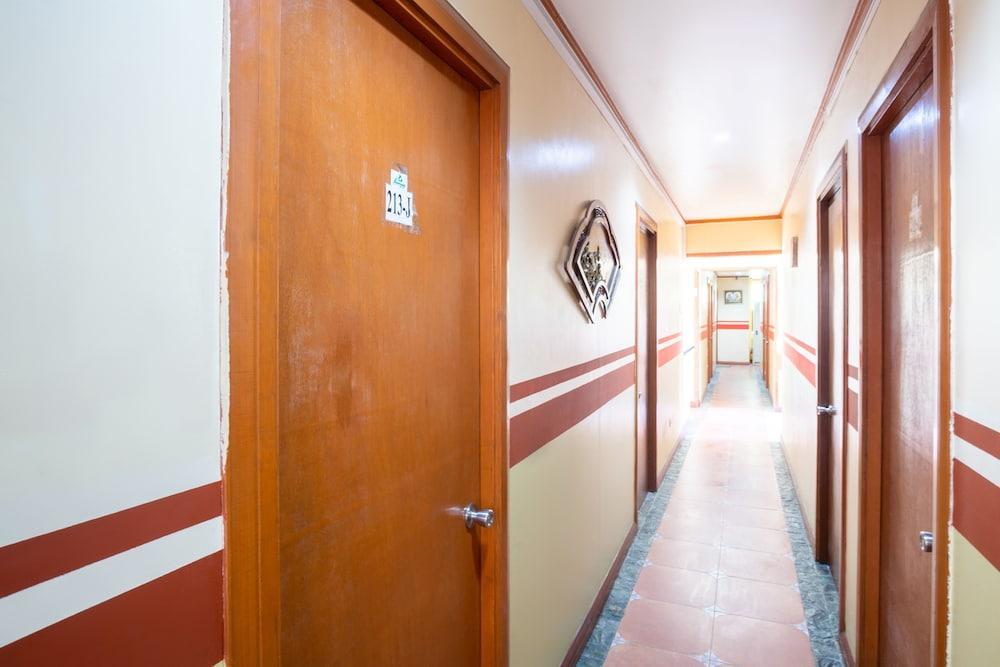 Reddoorz At Maanyag Pension House Mandaue Cebu Eksteriør billede