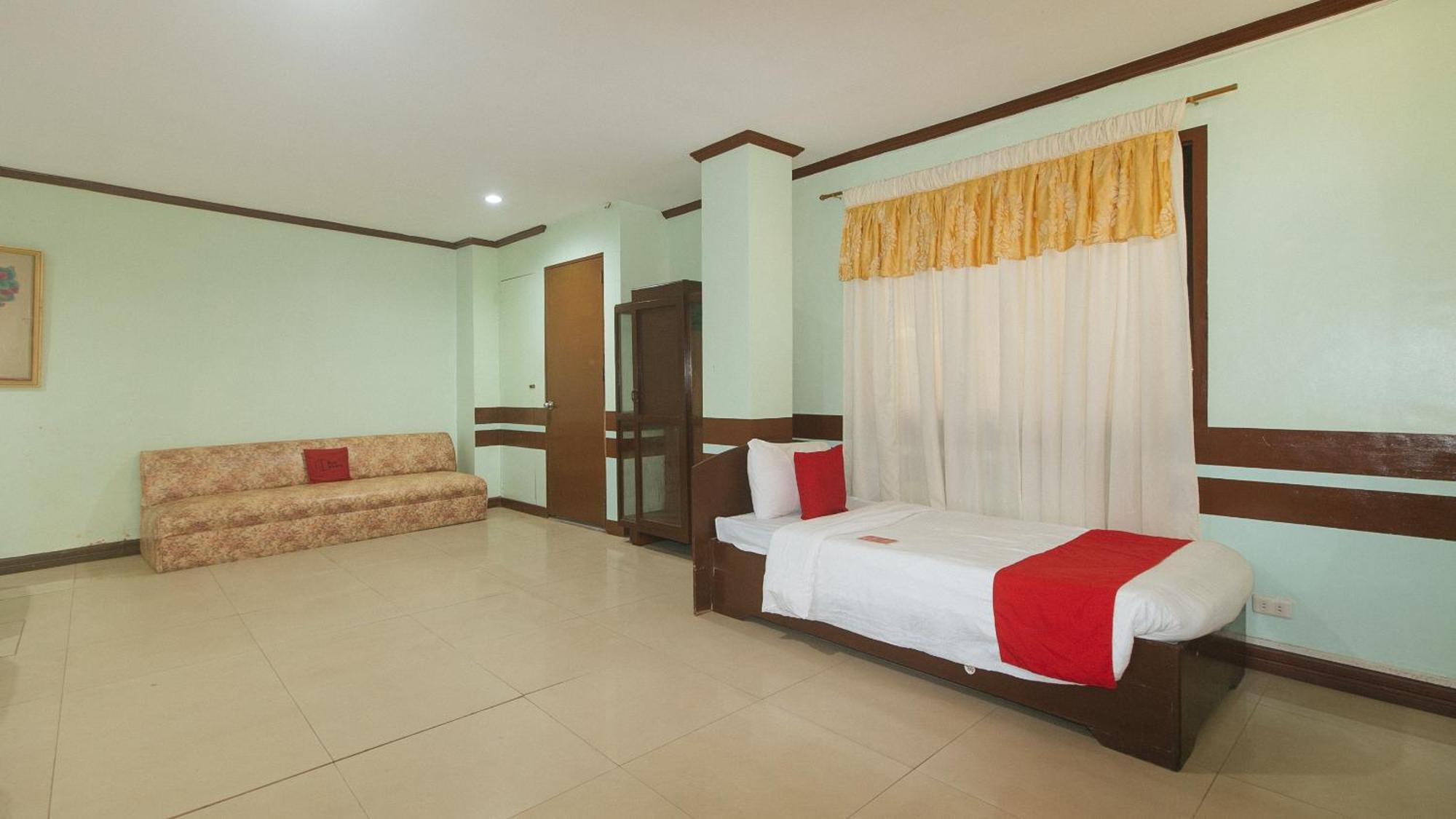 Reddoorz At Maanyag Pension House Mandaue Cebu Eksteriør billede