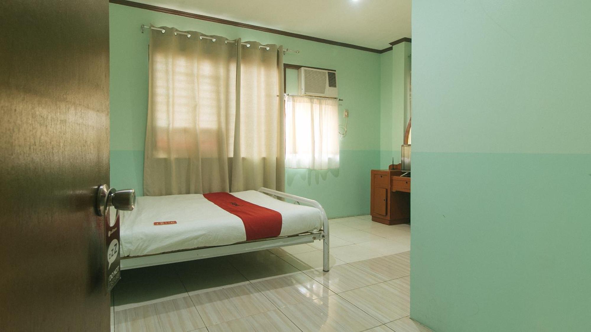Reddoorz At Maanyag Pension House Mandaue Cebu Eksteriør billede