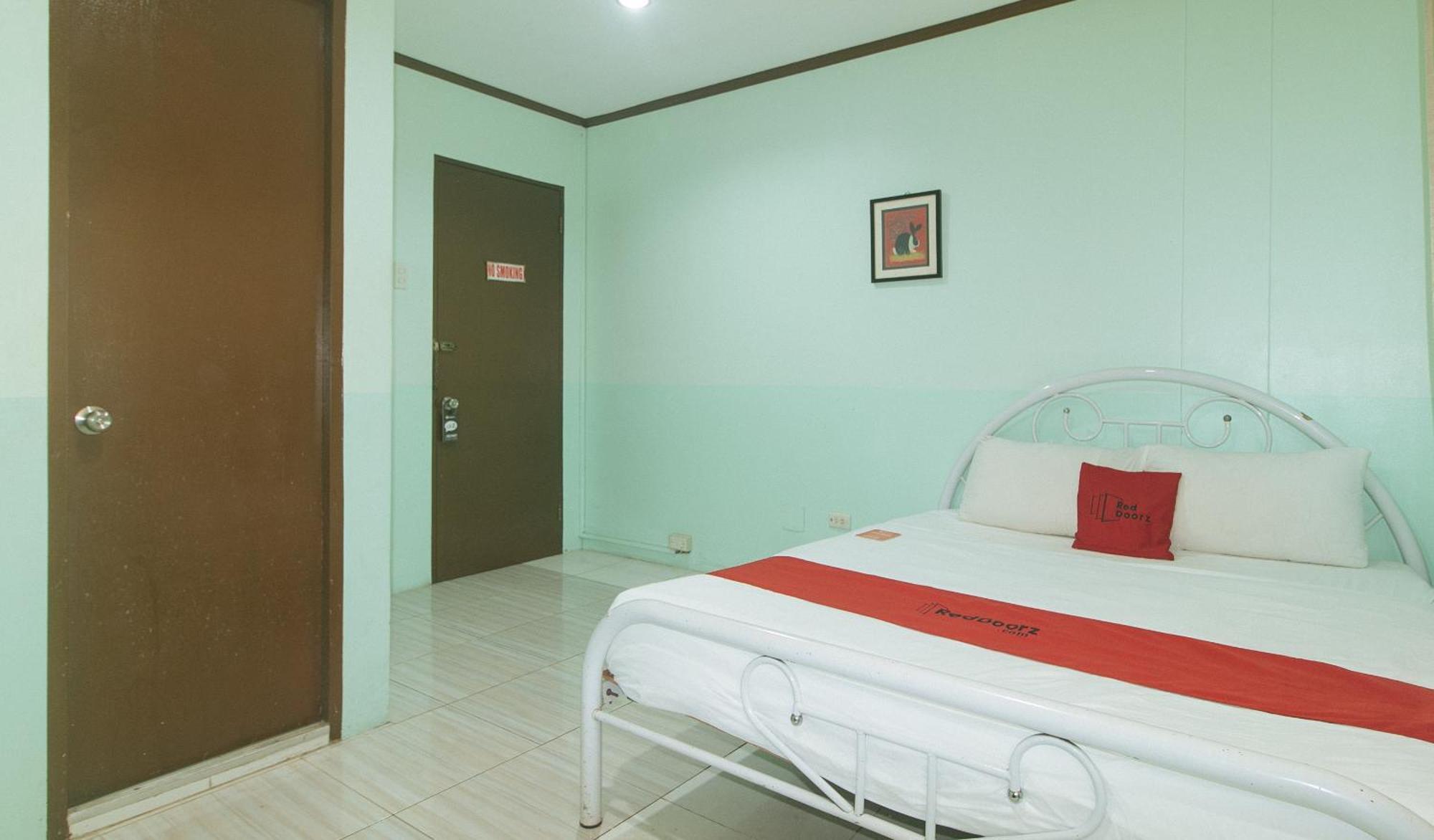 Reddoorz At Maanyag Pension House Mandaue Cebu Eksteriør billede