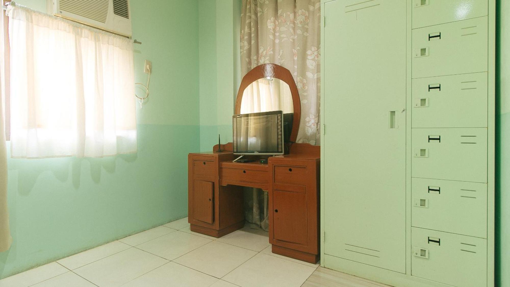Reddoorz At Maanyag Pension House Mandaue Cebu Eksteriør billede