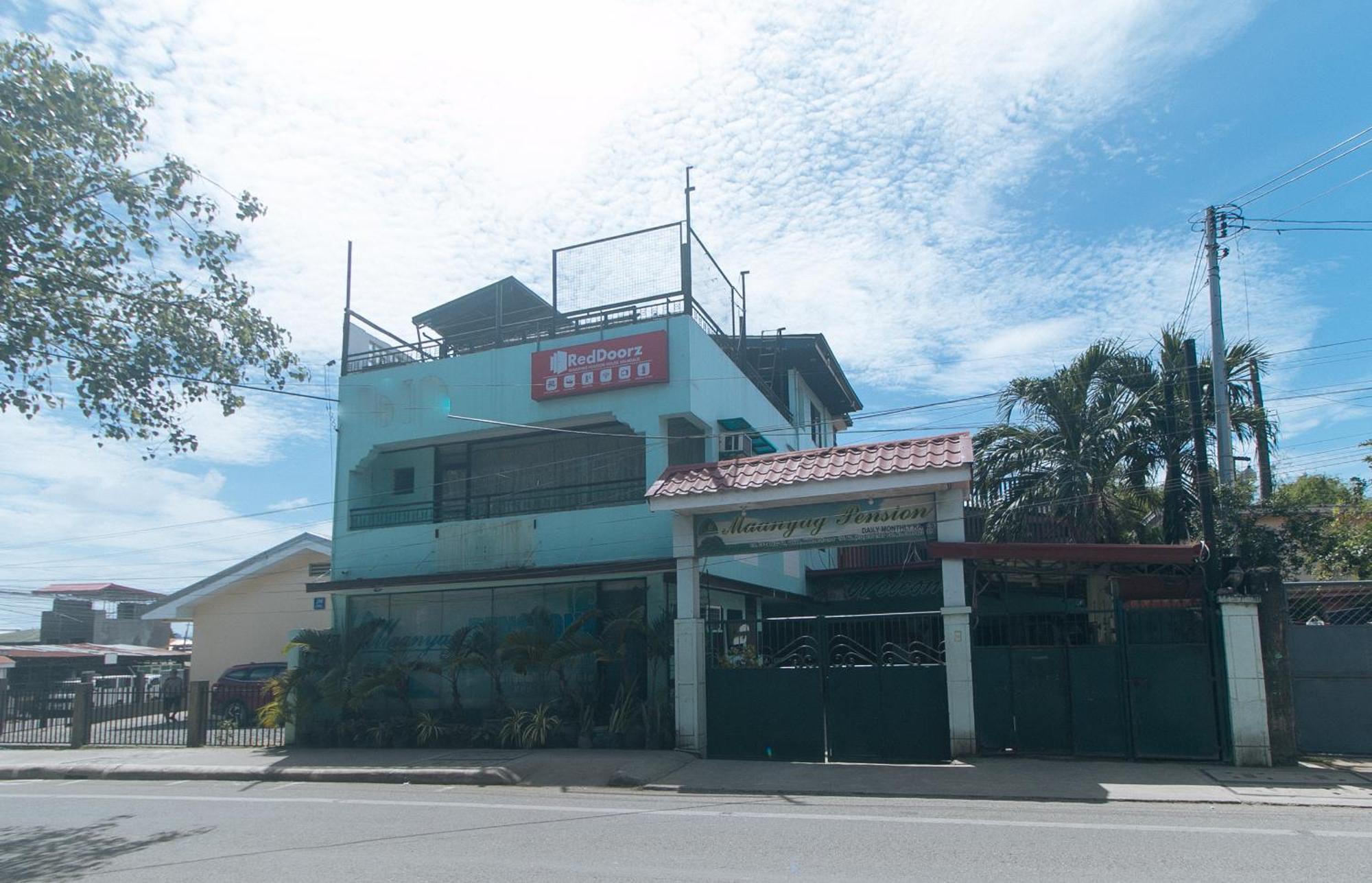 Reddoorz At Maanyag Pension House Mandaue Cebu Eksteriør billede